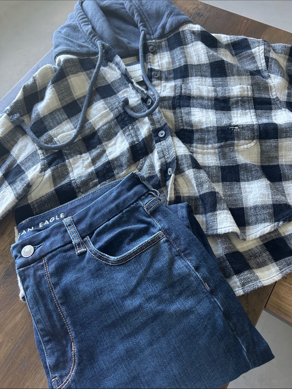 American Eagle Next Level Stretch Jeggings and Flannel Set!